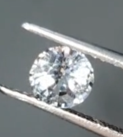 white sapphire Sri Lanka 